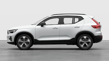 Exterior Studio Left