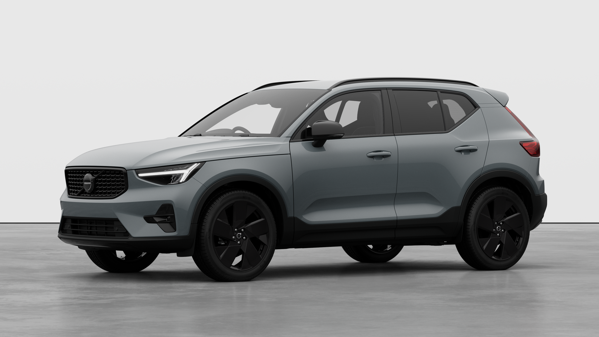  VOLVO XC40 2.0 B4P Plus Black Edition 5dr Auto