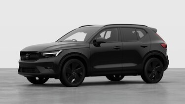 Volvo XC40 Estate 2.0 B3P Plus Black Edition 5dr Auto in Onyx Black