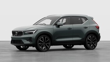 Volvo XC40 Estate 2.0 B3P Ultra Bright 5dr Auto in Forest Lake