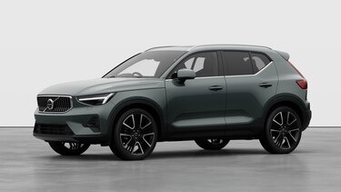Volvo XC40 Estate 2.0 B3P Ultra Bright 5dr Auto in Forest Lake