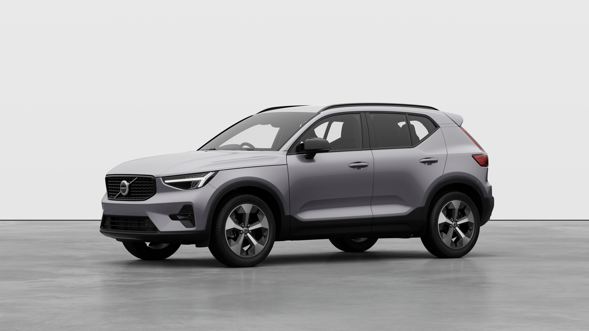  VOLVO XC40 2.0 B4P Plus Dark 5dr Auto