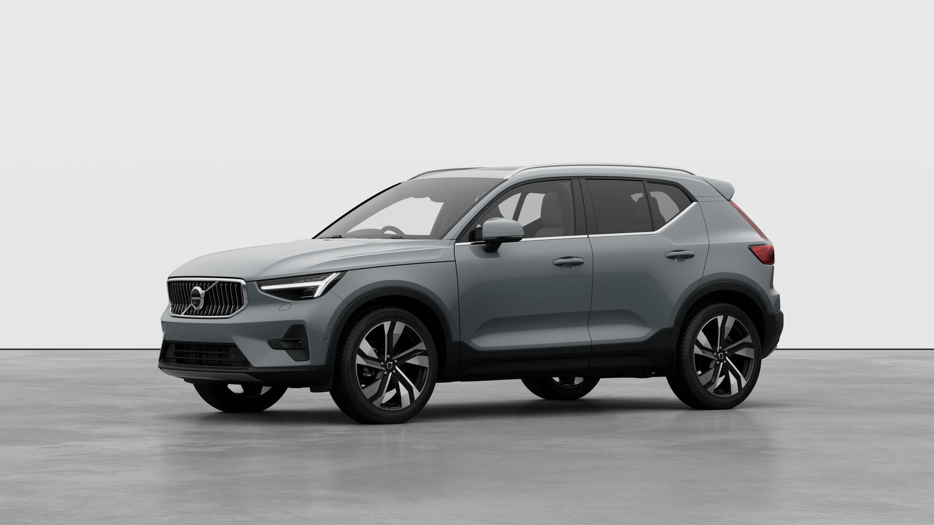  VOLVO XC40 2.0 B4P Ultra Bright 5dr Auto