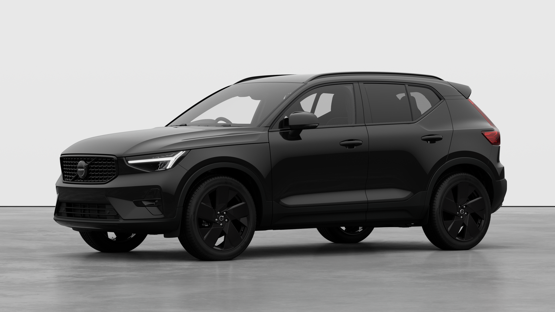  VOLVO XC40 2.0 B4P Plus Black Edition 5dr Auto
