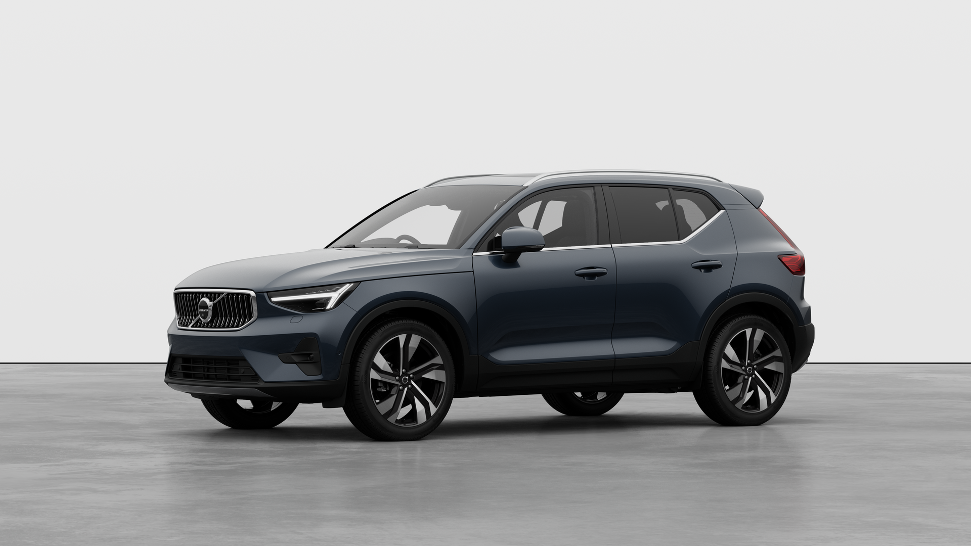  VOLVO XC40 2.0 B4P Ultra Bright 5dr Auto
