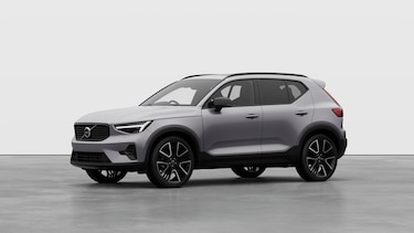 Volvo XC40 Estate 2.0 B4P Ultra Dark 5dr Auto in Aurora Silver