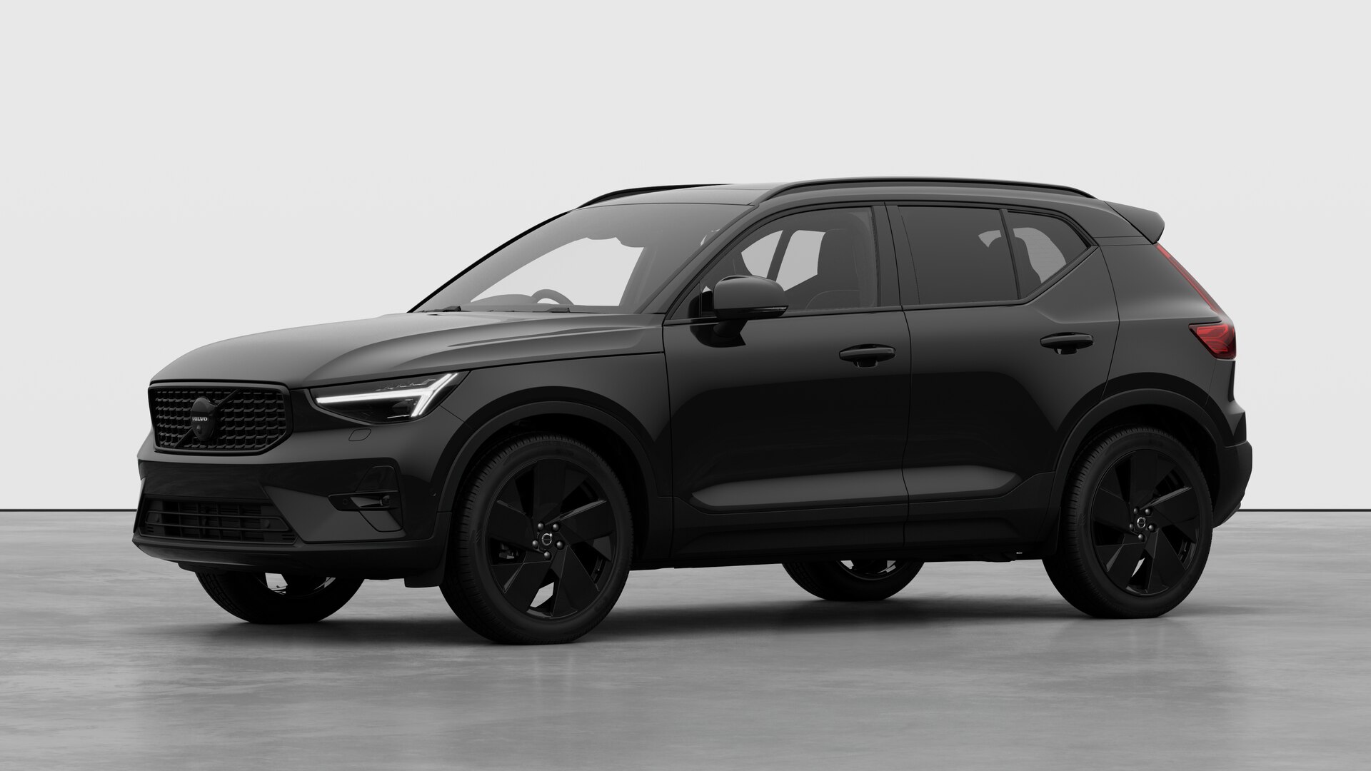  VOLVO XC40 2.0 B3P Ultra Black Edition 5dr Auto