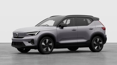 Exterior Studio Three Quarters Front Left