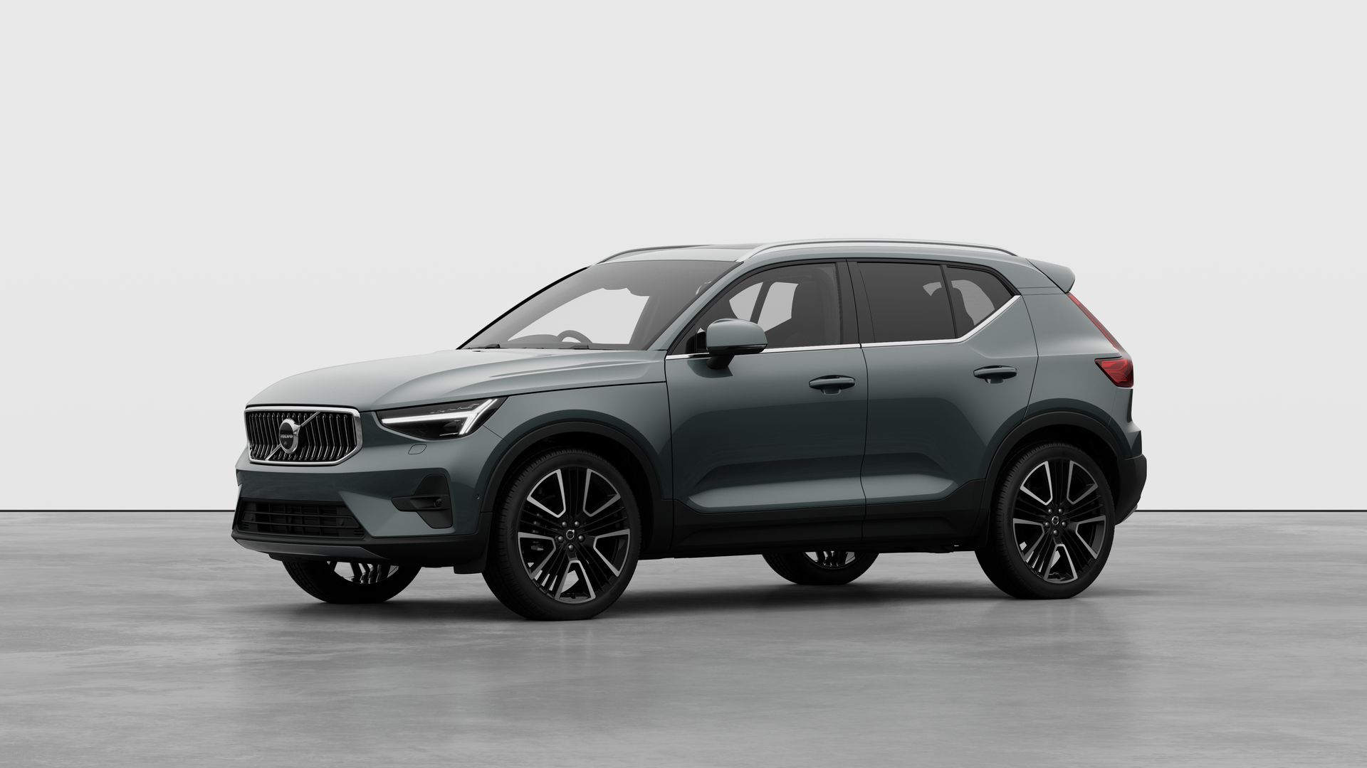  VOLVO XC40 2.0 B3P Ultra Bright 5dr Auto