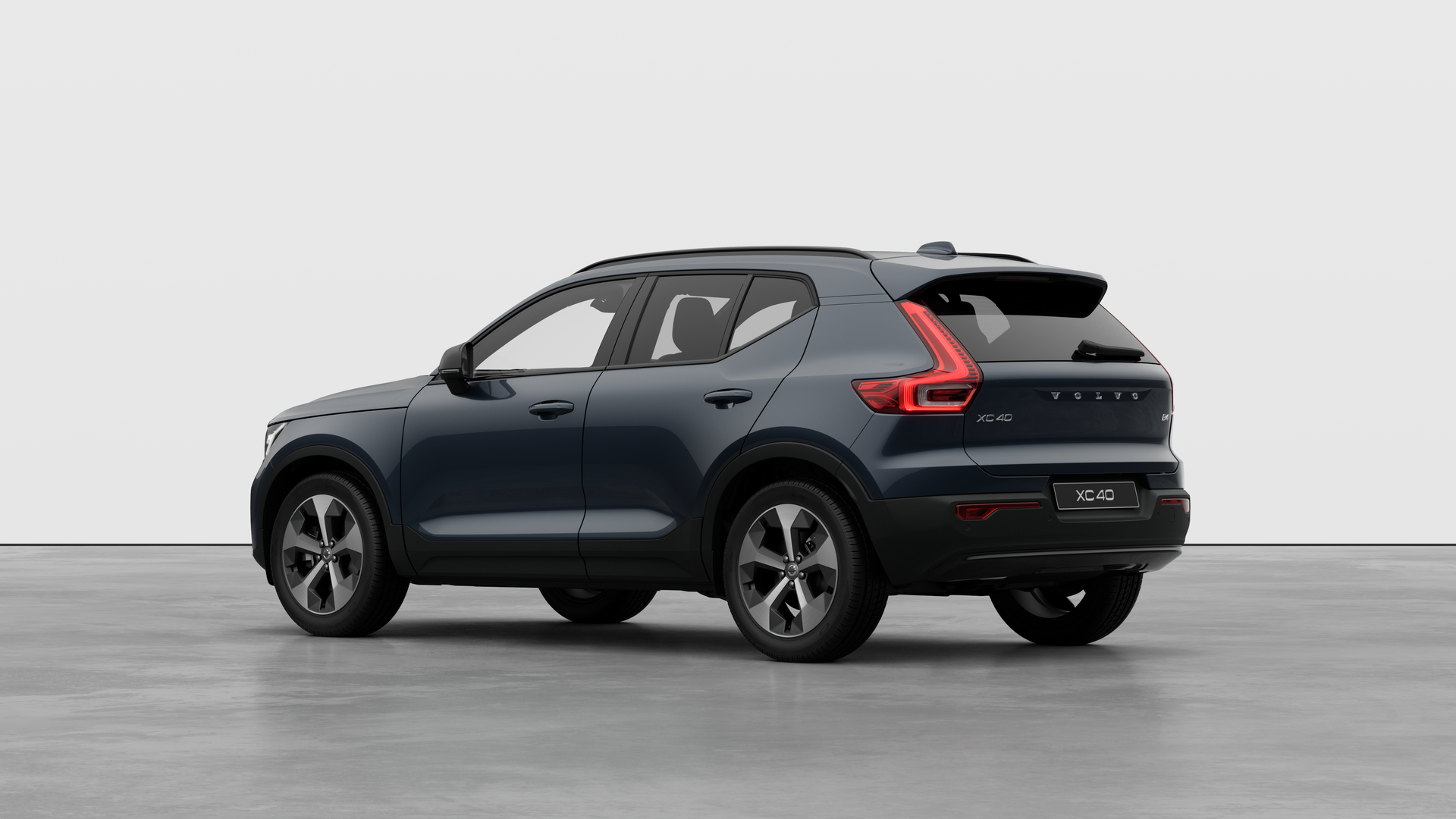  VOLVO XC40 2.0 B4P Plus Dark 5dr Auto 4179986