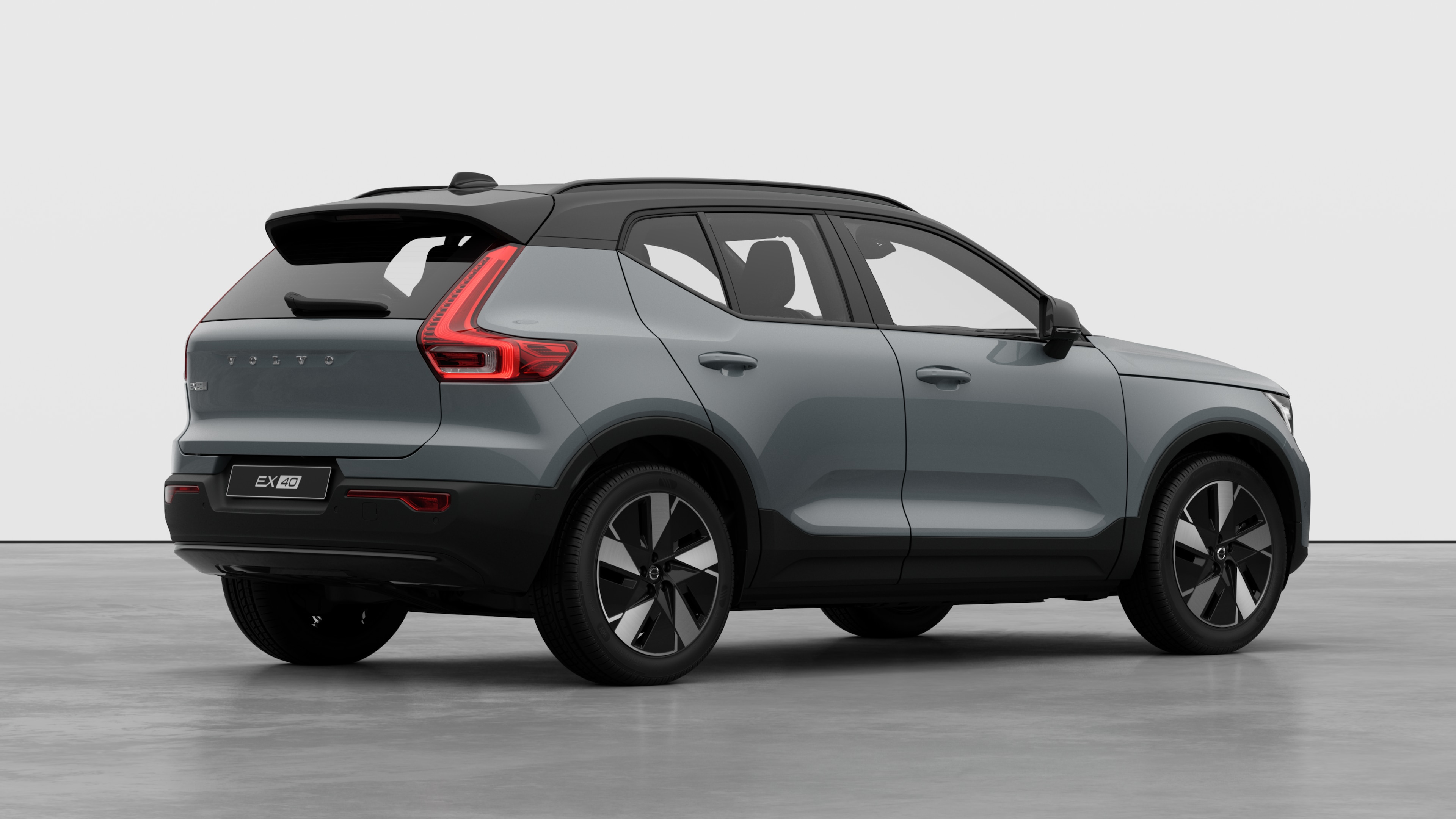 Exterior studio three quarters rear right