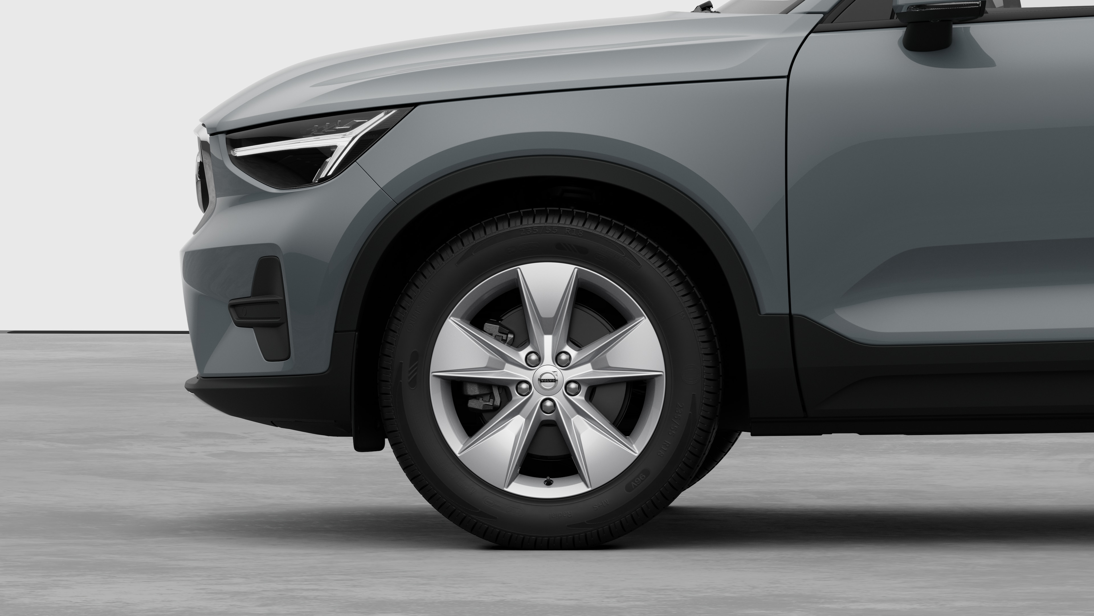 Exterior details frontrim