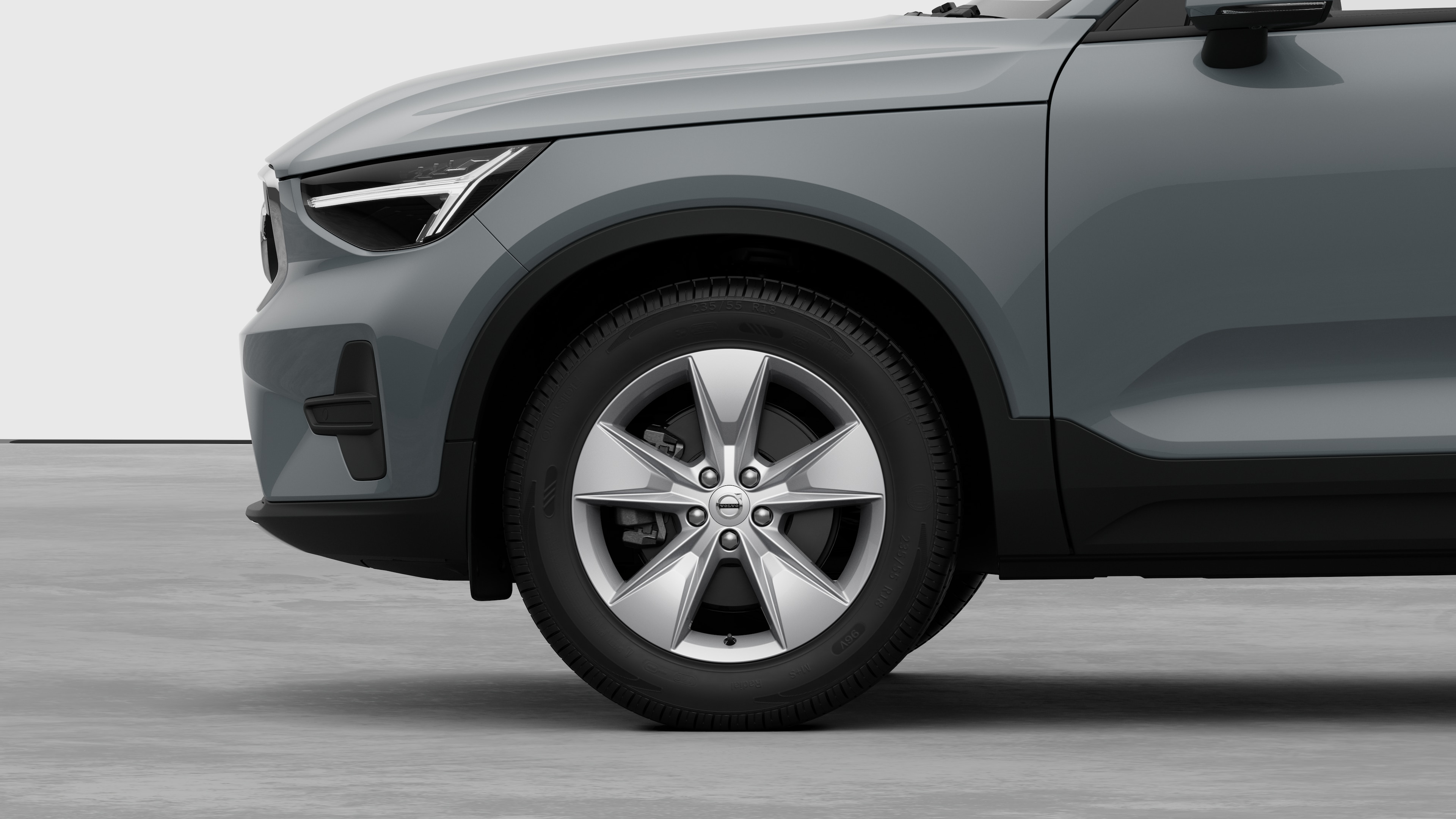Exterior details frontrim