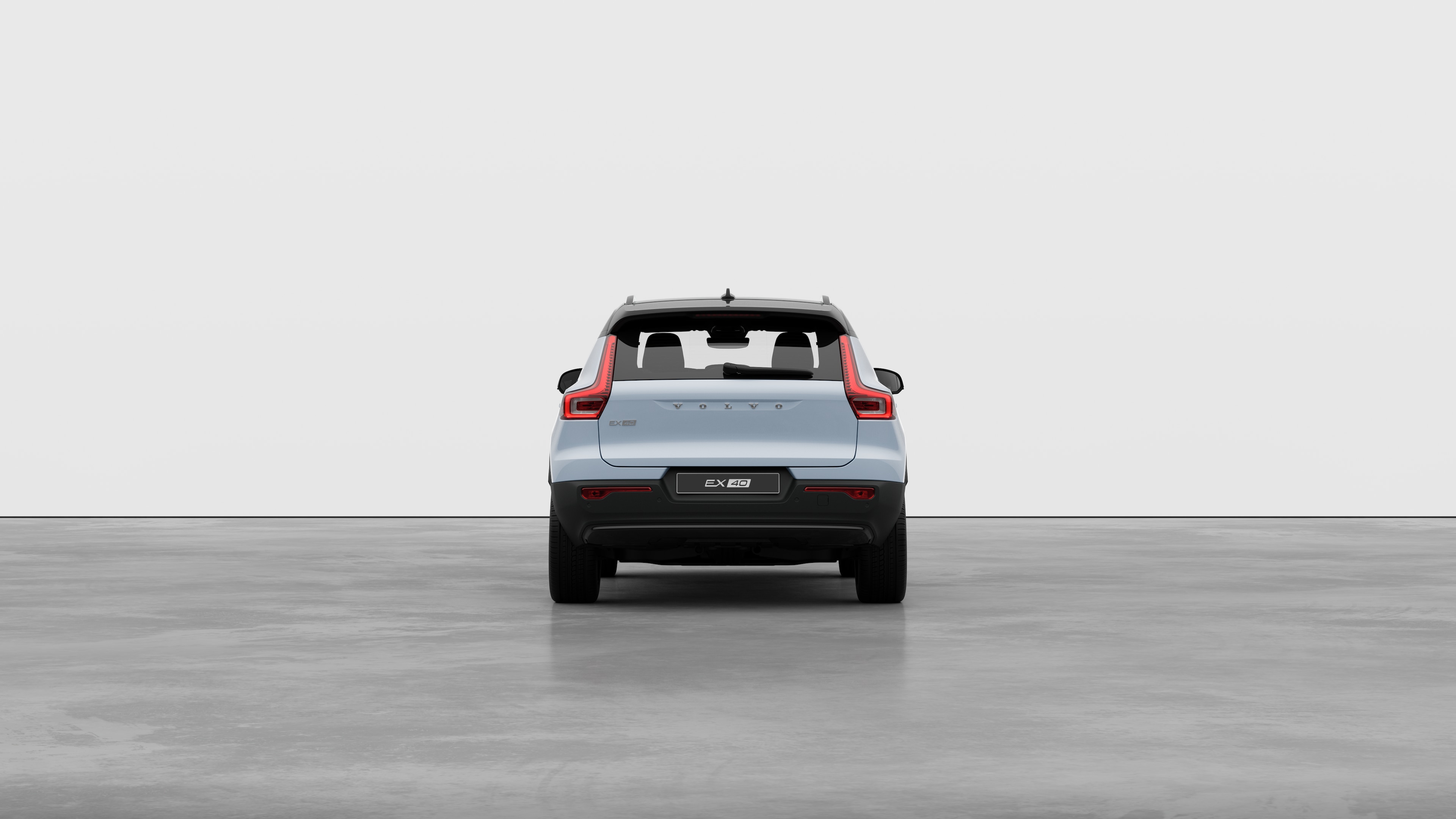 Exterior studio proportional rear