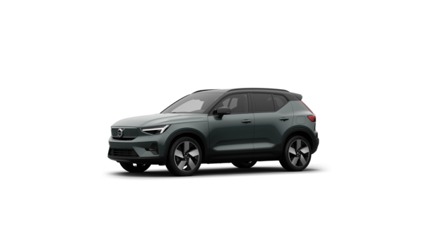 Vista esterna di tre quarti di un'auto Volvo in uno studio semplice.