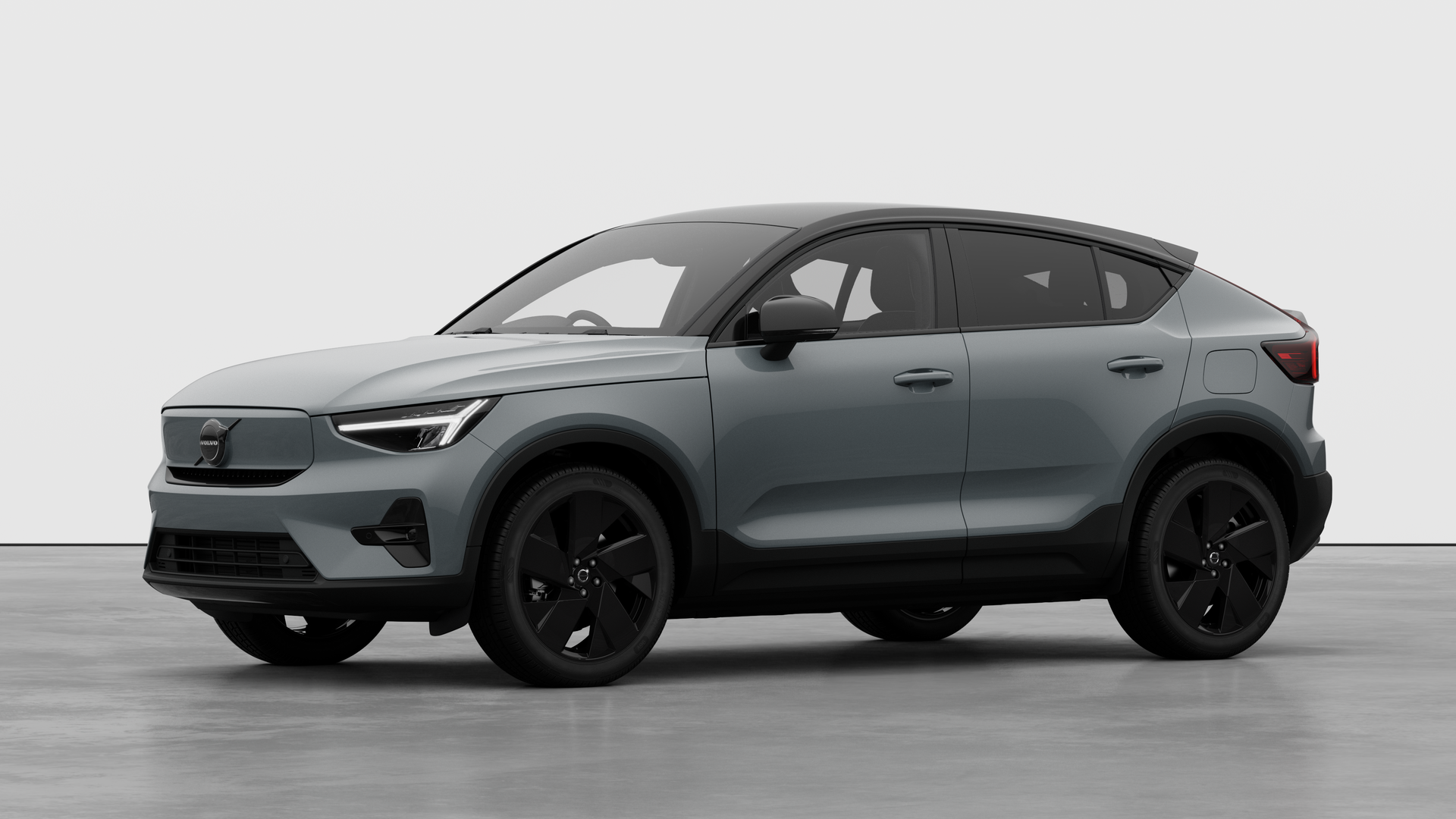  VOLVO EC40 185kW Ext Range Plus Black Edition 82kWh 5dr Auto
