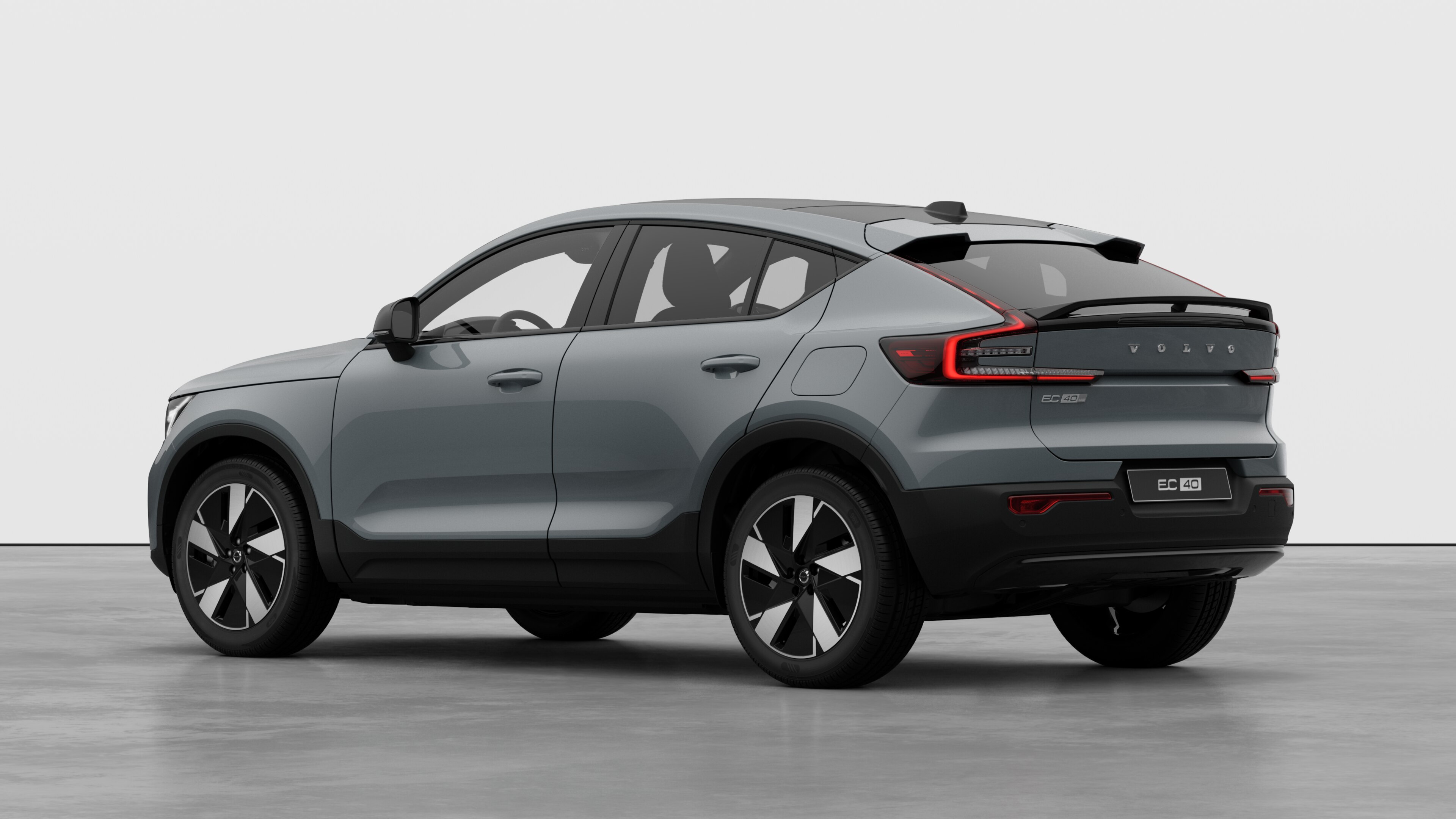 Exterior studio three quarters rear left