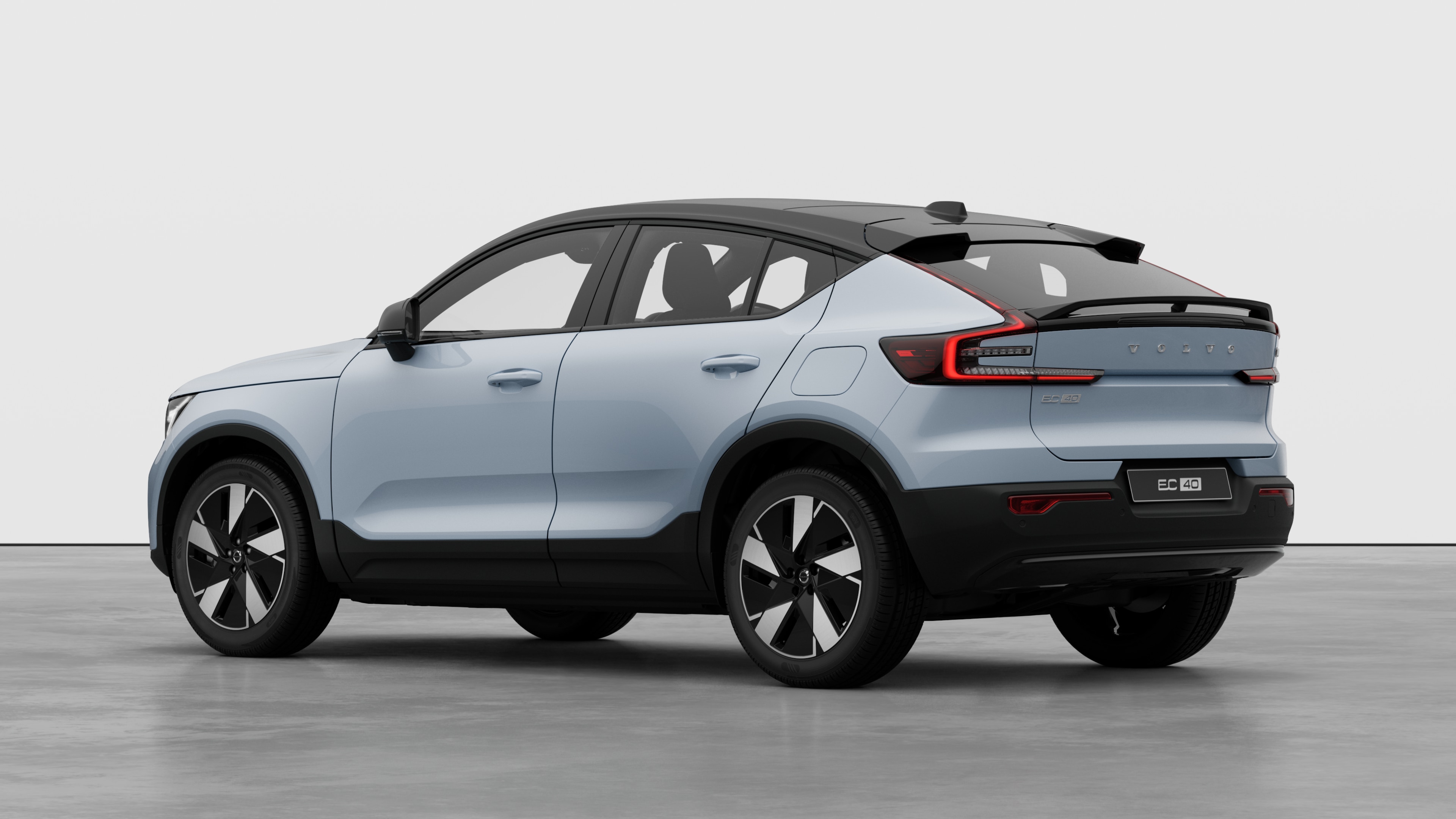 Exterior studio three quarters rear left