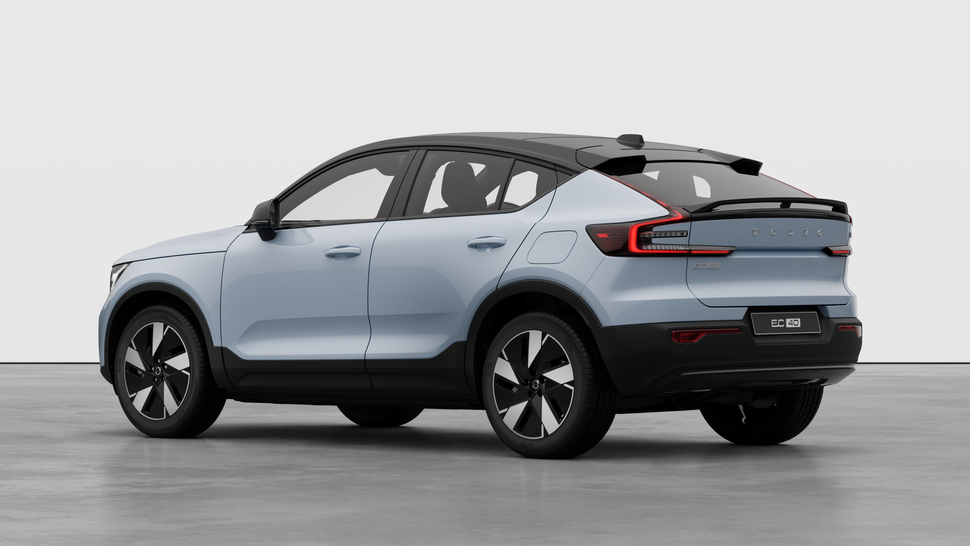 Exterior studio three quarters rear left