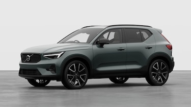Exterior Studio Three Quarters Front Left