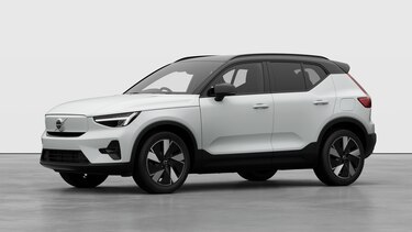 Exterior Studio Three Quarters Front Left