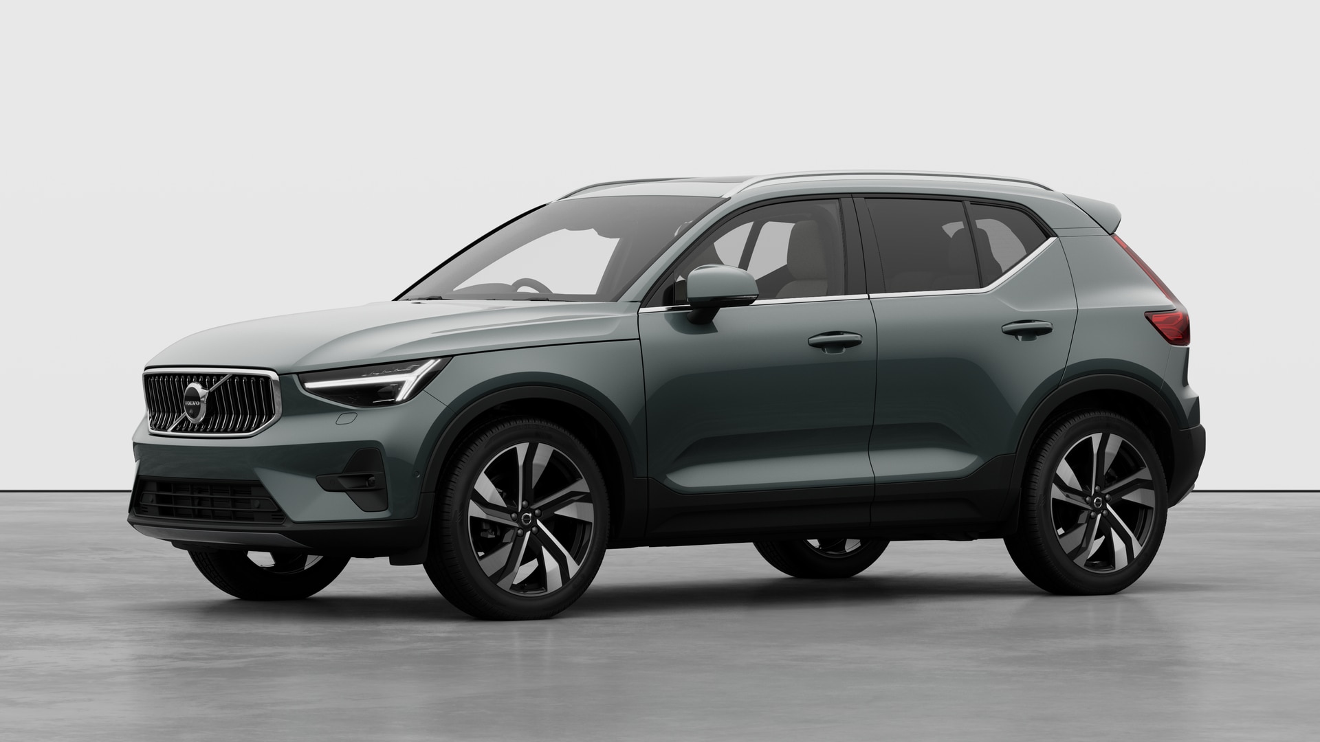  VOLVO XC40 2.0 B3P Ultra Bright 5dr Auto